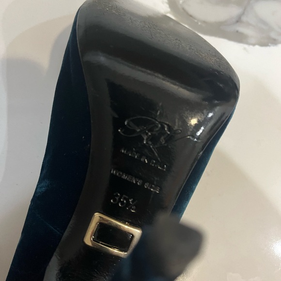 Roger Vivier Velvet peep toe pumps 35.5 - Picture 2 of 8